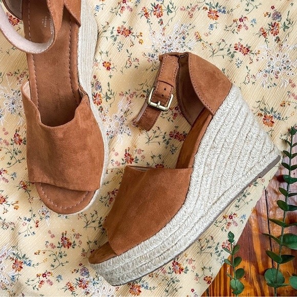 Universal Thread Shoes - Universal Thread fall wedges.